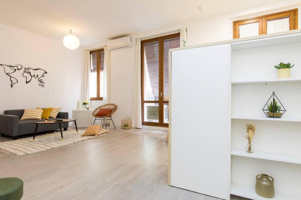 Moderno Apartamento En Casco Historico + Desayuno! Zaragoza Bagian luar foto