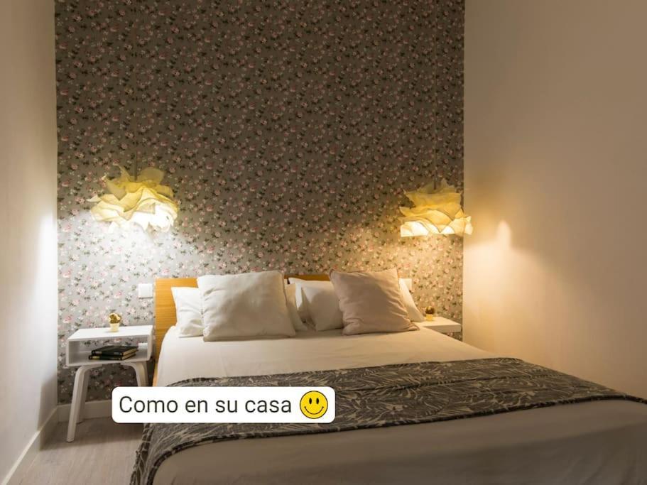 Moderno Apartamento En Casco Historico + Desayuno! Zaragoza Bagian luar foto